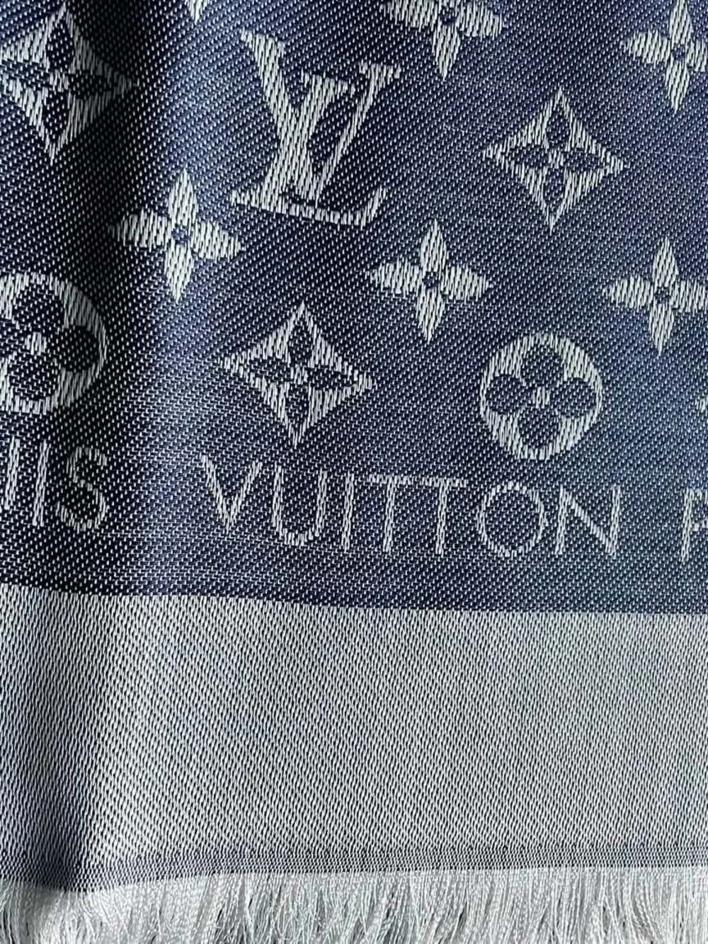Louis Vuitton classic louis